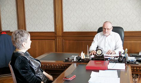 Иван Дикман провел прием граждан                              